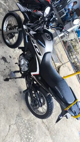 Vendo Honda Bros 2021 Extra