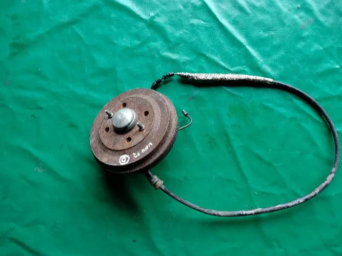 Cubo Roda Traseira Lado Direito Fiat/Uno Fire 2012.
