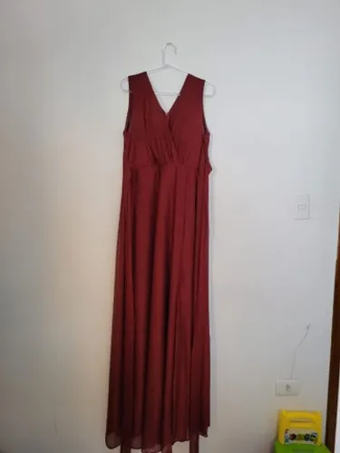 Vestido de festa Marsala