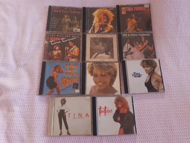 Lote 10 cd's antigos tina Turner raros só vendo o lote todo não aceito troca por nada