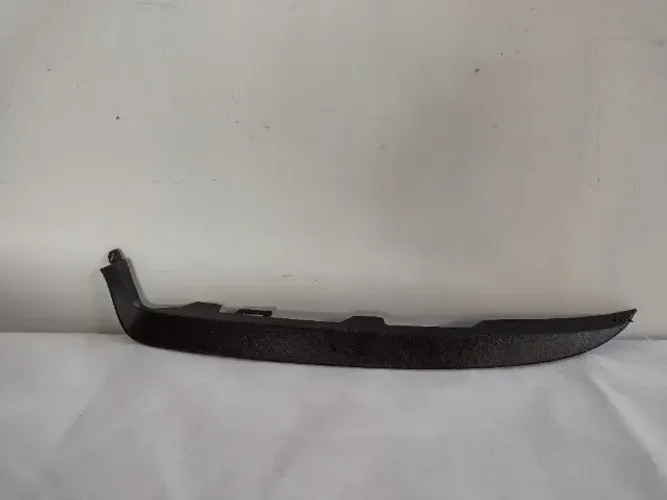 Moldura farol sandero logan 2015/2019 esquerda