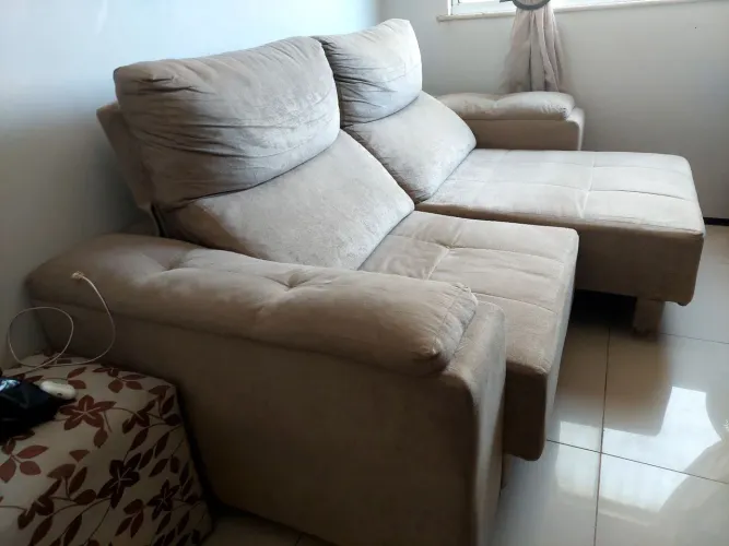 Sofá Retrátil 2 Lugares Bege