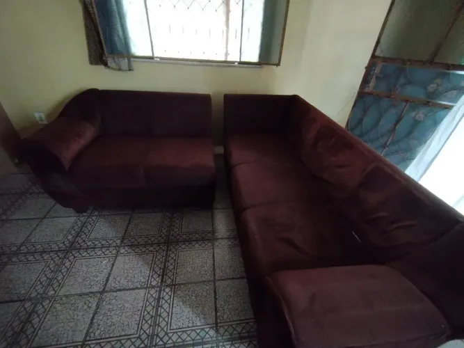 Sofá de canto com  "5 lugares".