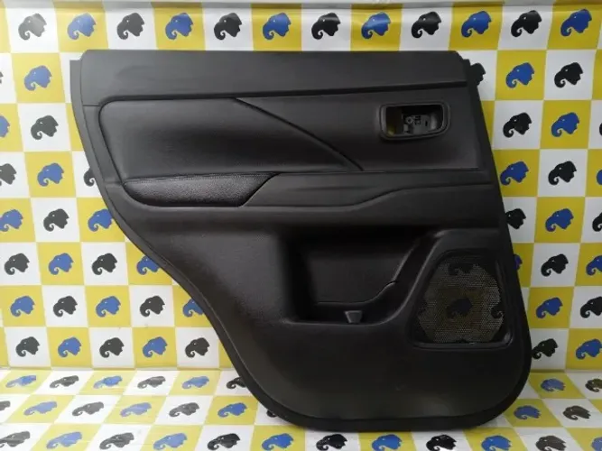 Forro Porta Traseira Esquerda Outlander Gt 2016 17