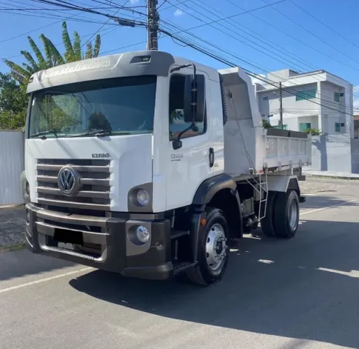 Caminhão Vw 13.180 Caçamba