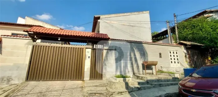 Nova Iguaçu - 2 quartos - condomínio fechado - Maravilhosa casa !