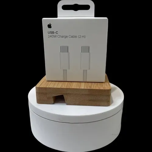 Cabo Apple USB-C (2m) Original - Alta Velocidade de Carregamento e Sincronização