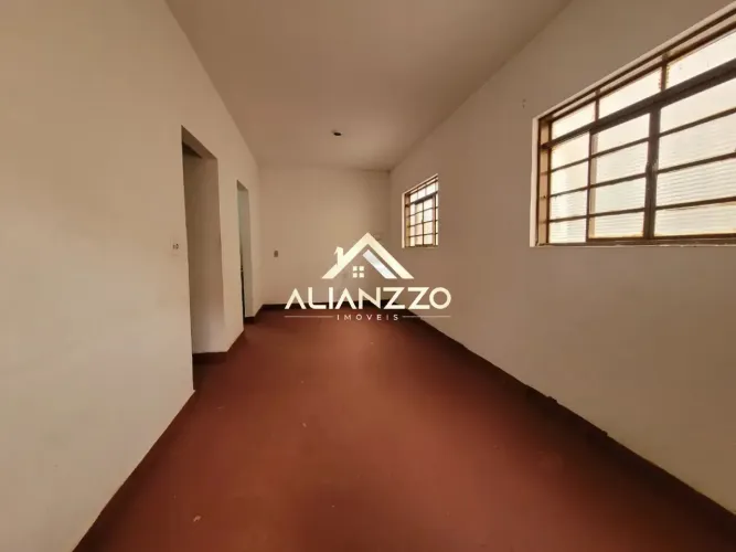 Casa Padrão para locação bairro Vila Tiberio em Ribeirão Preto /SP. Alianzzo Imóveis.
