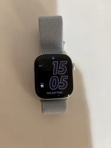 Apple Watch S10 42mm na garantia