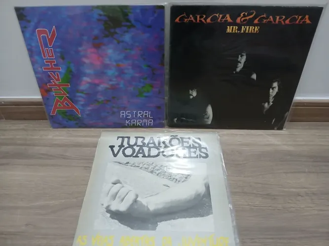 Disco Vinil Metal Rock Astral Garcia e Tubarões Voadores