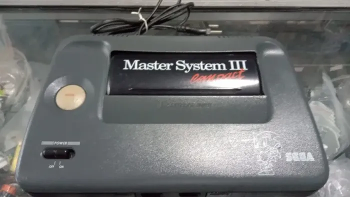 MASTER SYSTEM L2 COM 1 CONTROLE ORIGINAL E EVERDRIVE COM TODOS OS JOGOS E MASTER E SG1000
