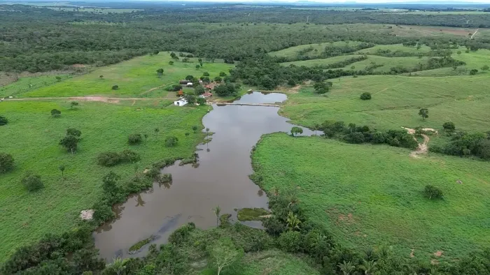 Fazenda de 252 hectares em Uruacu apenas 300 km de Goiânia