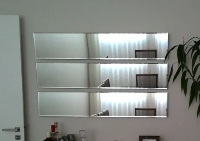 Painel de espelhos feito por encomenda