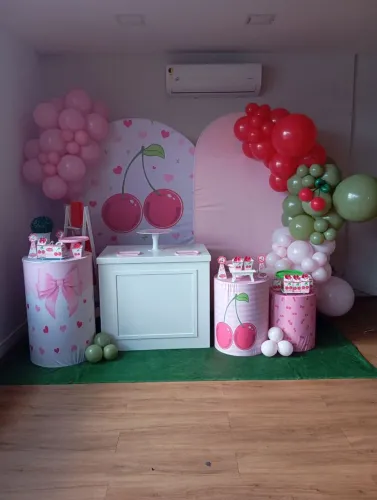 Trabalho com decoração e pegue e monte a partir de 99,90. Fale conosco