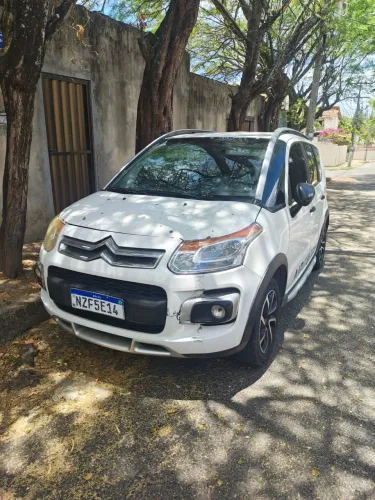 Citroen Aircross GLX 1.6 Flex 16V 5P Mec. 2012