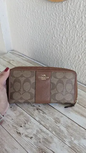 Carteira Couro da marca Coach