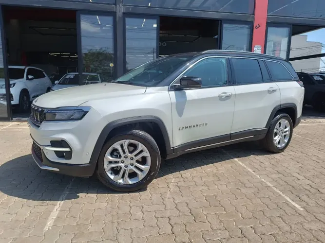 Jeep Commander Longitude T270 1.3 TB Flex AUT 2025