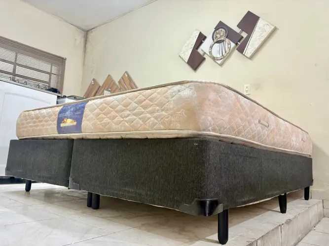 Cama box de casal Queen , cama Queen