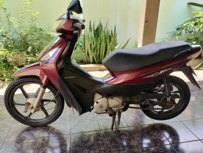 Vendo biz ES FUEL INJECTION 2009