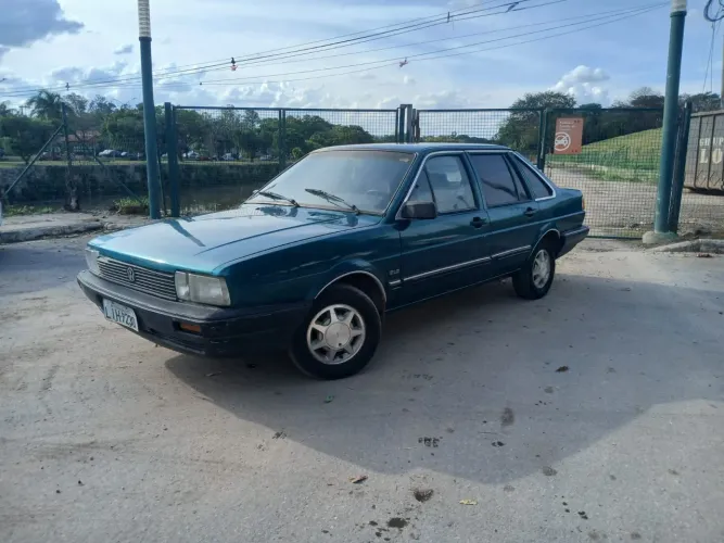 Volkswagen Santana Glsi / GLS 1.8/ 2.0 (álcool) 1990