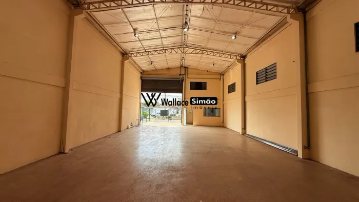 Galpão - 250 m - Rua Santa Fé (Icuí-Guajará)