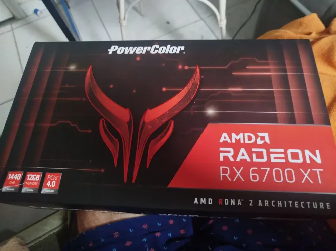 Rx 6700xt placa de vídeo pouco usada