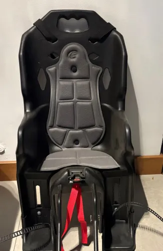Vendo cadeira de transporte de criança - bicicleta