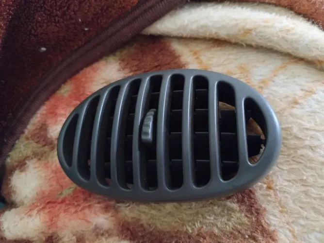 Difusor e par de tirantes do porta luvas da Renault Scenic