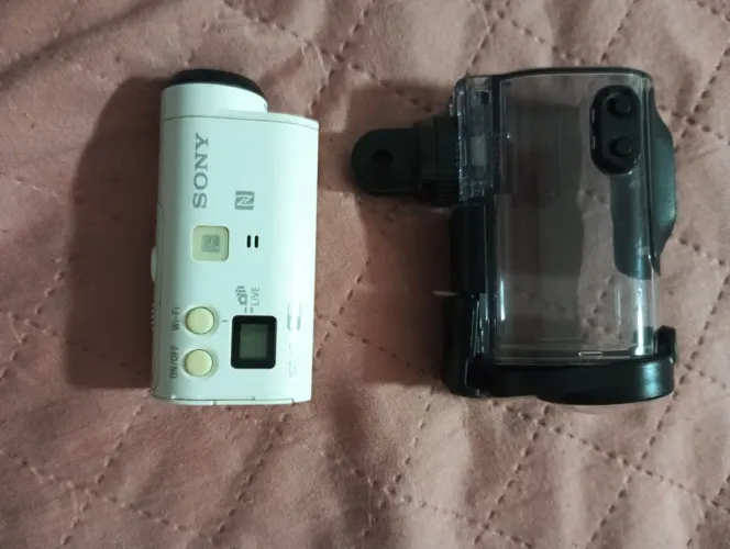 Câmera de Ação Sony com Case 