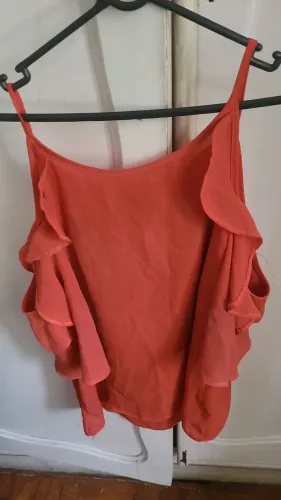 Blusinhas diversas 15,00 cada