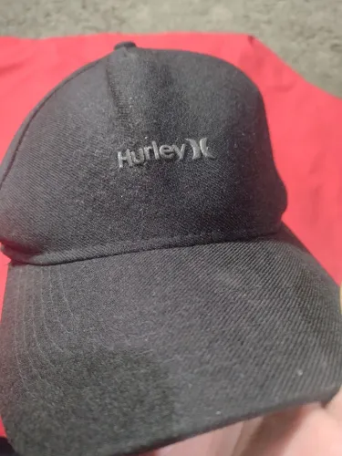 Boné da marca Hurley do mundo do surf 