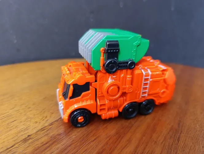 TRANSFORMERS TRASH CRASH CUT HASBRO 2018