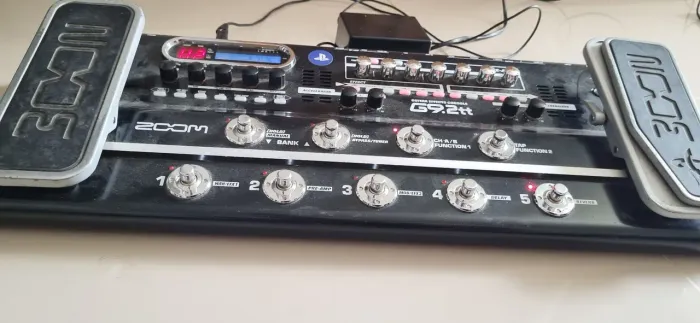 PEDALEIRA ZOOM G9 2tt