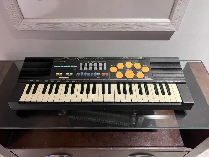Teclado Casio Casiotone MT-520 Vintage - Usado