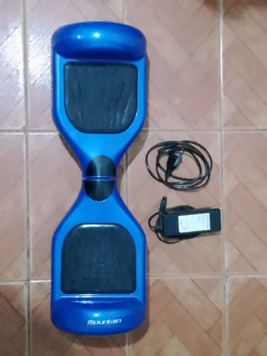 Hoverboard Usado com Carregador e Capa - Em Ótimo Estado!