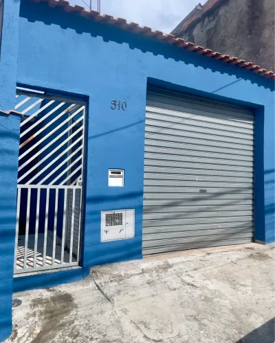 Casa em Perus com 2 cômodos + Salão Comercial