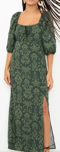 Vestido longo estampado com fenda - PP NOVO