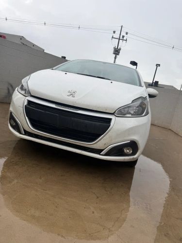 Imagem de Peugeot 208 Active 1.2 Flex 12V 5P Mec. 2017