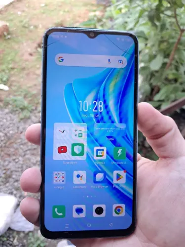 Celular Infinix hot i30