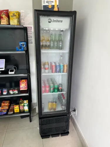 Refrigerador Expositor Imbera VR08 - 110v
