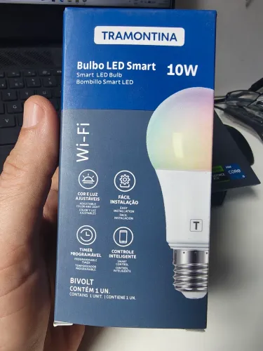 Lâmpada 10W Inteligente para Alexa. Tramontina. Fácil instalação com Smart life.