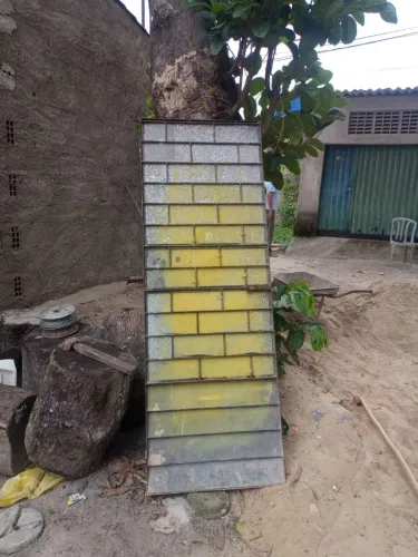 Vendo portão de Metalon