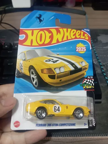 Ferrari 365 GTB4 competizione Hotwheels 