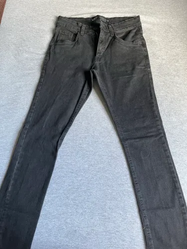 Calça jeans preta (skinny) - Tam. 36