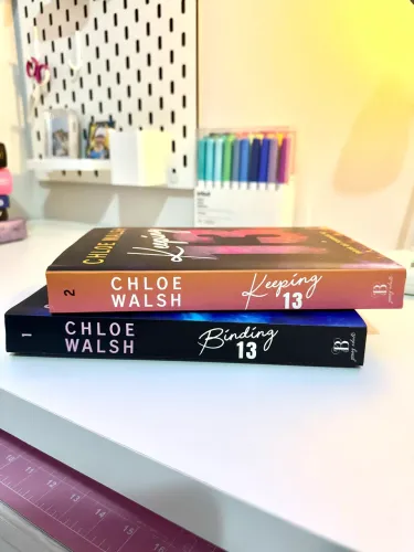 Livros importados Boys of Tommen