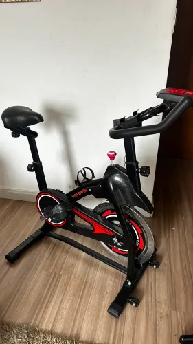 Bicicleta SPINNING doméstica