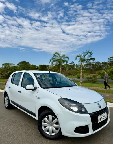 Renault Sandero Expression Hi-flex 1.0 16V 5P 2013