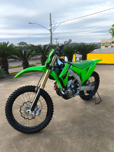 KX  450 F 2024 