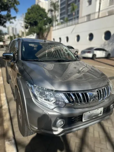 Mitsubishi L200 Triton Sport HPE 2.4 CD Diesel Aut. 2018