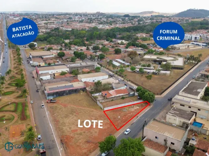 Terreno ao lado do forum de goianira